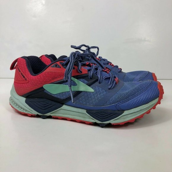 brooks hiking shoes
